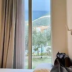 The Olive Retreat Villa, Coast Palasë